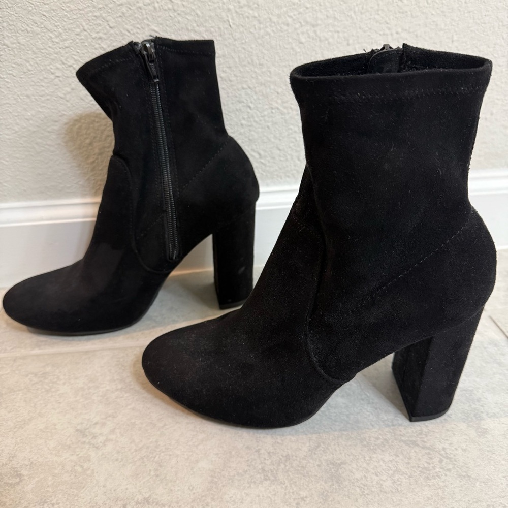 Donnie Side Zipper Sock Booties